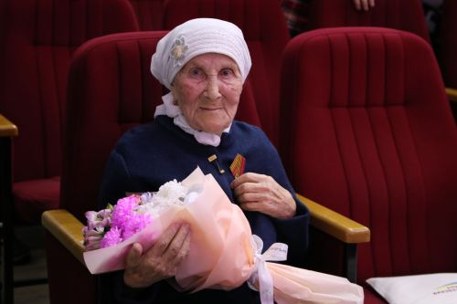 В Алексеевском состоялся  концерт, посвященный Международному женскому дню