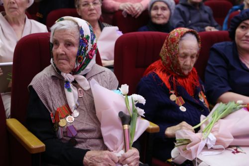 В Алексеевском состоялся  концерт, посвященный Международному женскому дню