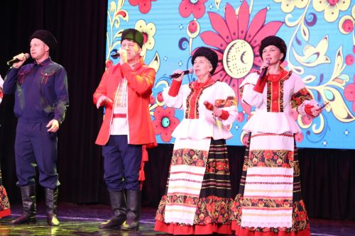 В Алексеевском состоялся  концерт, посвященный Международному женскому дню