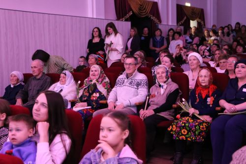 В Алексеевском состоялся  концерт, посвященный Международному женскому дню