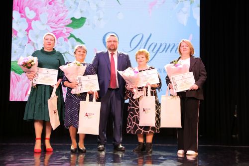 В Алексеевском состоялся  концерт, посвященный Международному женскому дню