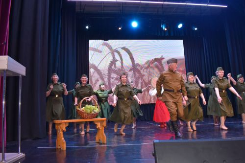 В Алексеевском состоялся юбилейный концерт народных коллективов