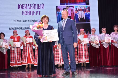 В Алексеевском состоялся юбилейный концерт народных коллективов