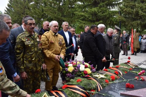 Митинг в честь 80-летия Победы объединил поколения в Алексеевском