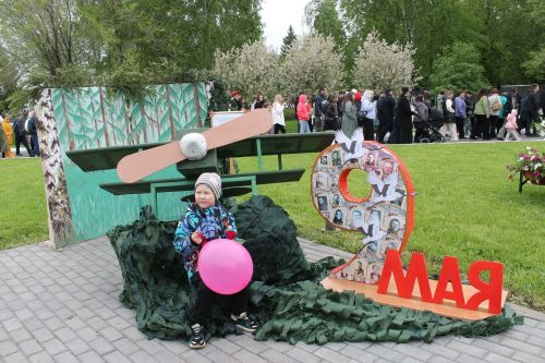 Митинг в честь 80-летия Победы объединил поколения в Алексеевском