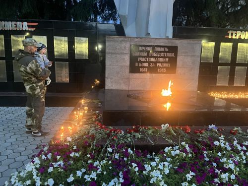 Алексеевцы зажгли «Свечи памяти» в День памяти и скорби