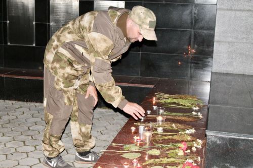 Алексеевцы зажгли «Свечи памяти» в День памяти и скорби