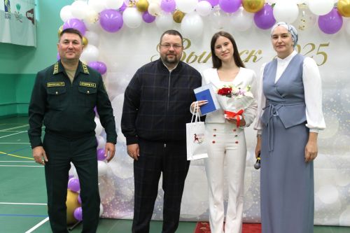 Алексеевские школьники получили аттестаты