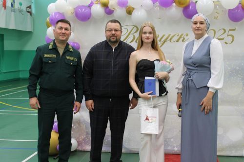 Алексеевские школьники получили аттестаты