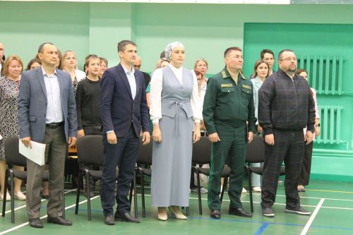 Алексеевские школьники получили аттестаты