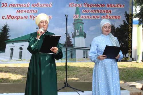 В селе Мокрые Курнали отметили 30-летие мечети