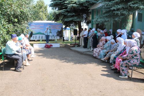 В селе Мокрые Курнали отметили 30-летие мечети