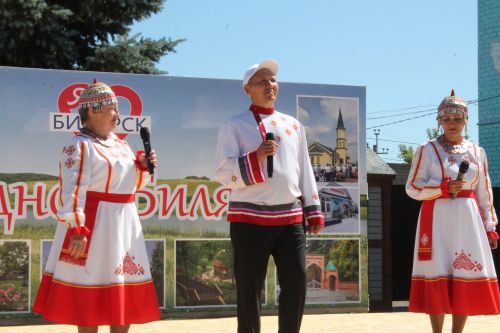 В Билярске ярко отметили День села