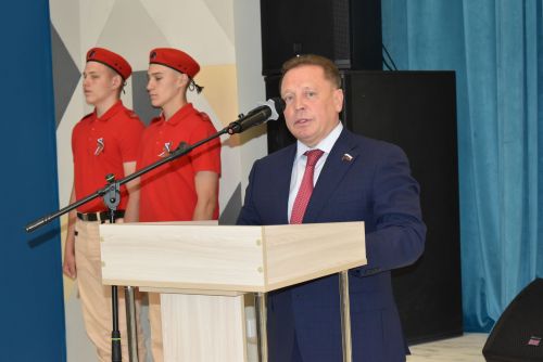 В Алексеевском вручили государственные награды родственникам героев СВО