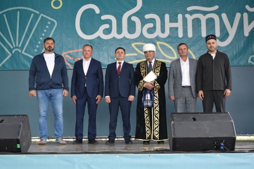 Алексеевский район подарил Дзержинску незабываемый Сабантуй