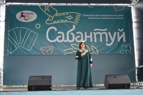 Алексеевский район подарил Дзержинску незабываемый Сабантуй