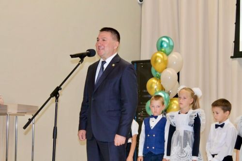 В Алексеевском районе прошла акция «Помоги собраться в школу»