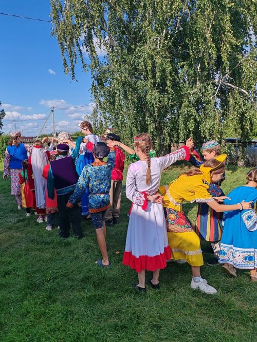 В Левашево прошел праздник добрососедства
