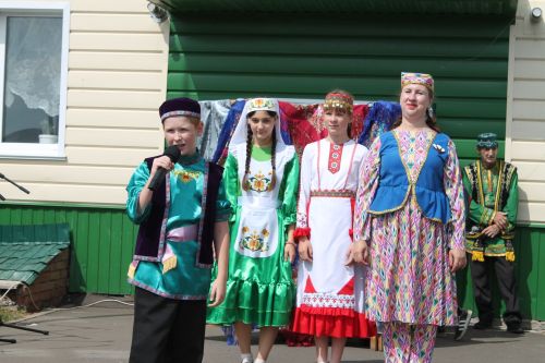 В селе Левашево прошел яркий праздник двора «Наш дом Татарстан»