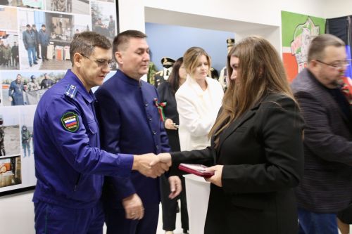 В Алексеевском вручили ордена героям СВО и их семьям