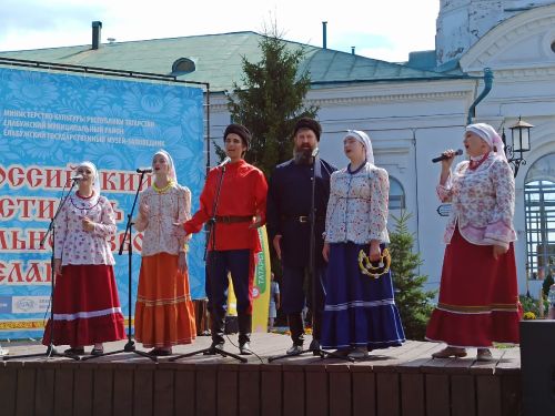 Алексеевские звонари покорили Елабугу на фестивале колокольного звона