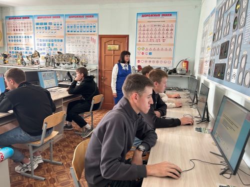 Студенты Аграрного колледжа стали лучшими на конкурсе «Автосессия – 2025»