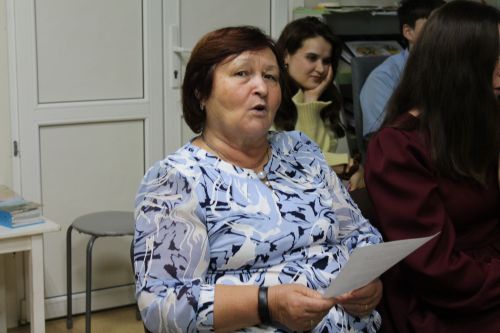 Четыре поколения встретились в приюте «Забота» в канун Дня пожилого человека