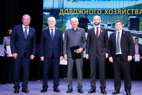 В Алексеевском районе наградили работников дорожной отрасли