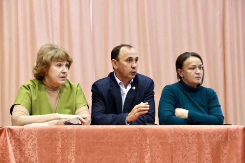 В Больших и Средних Тиганах обсудили выплаты на скот и молодняк КРС