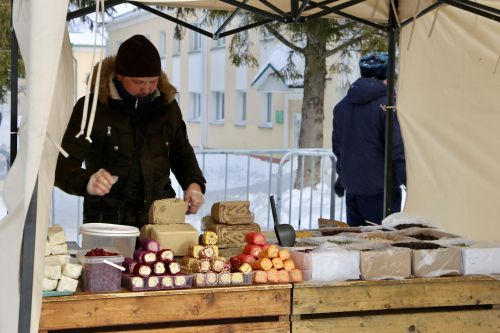 Масленицу отметили на Соборной площади