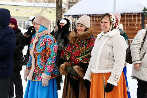 Масленицу отметили на Соборной площади