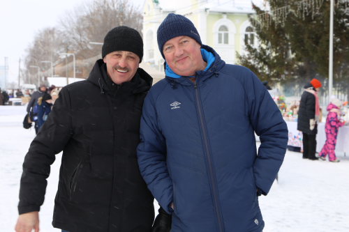 Масленицу отметили на Соборной площади