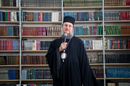 Епископ Чистопольский и Нижнекамский Пахомий поздравил с днем православной книги