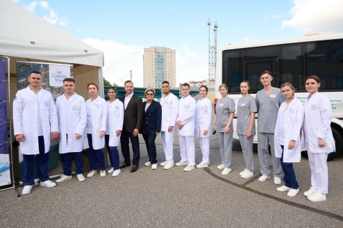 Медики Татарстана получат новую форменную одежду