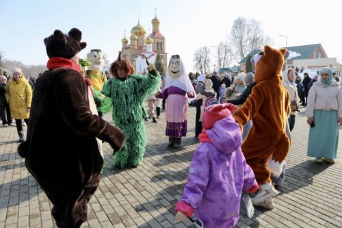 На Соборной площади отметили Навруз
