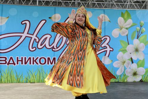 На Соборной площади отметили Навруз