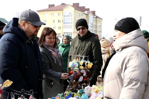 На Соборной площади отметили Навруз