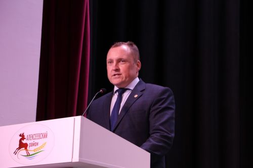 В районном Доме культуры  состоялся праздничный концерт «Такая разная!»