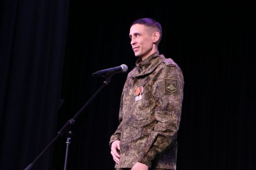 В районном Доме культуры  состоялся праздничный концерт «Такая разная!»