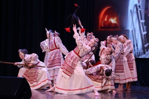 В районном Доме культуры  состоялся праздничный концерт «Такая разная!»