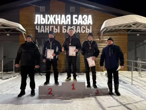 Ночная лыжная гонка объединила спортсменов Закамья в Алексеевском