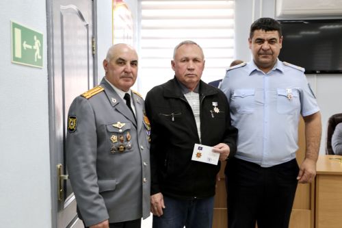 В Алексеевском наградили ветеранов МВД