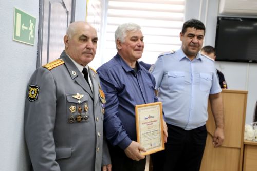 В Алексеевском наградили ветеранов МВД