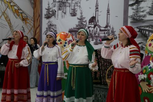 В Алексеевском для школьников провели праздник «Весна красна»