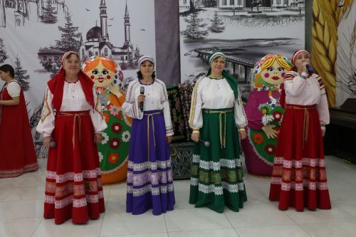 В Алексеевском для школьников провели праздник «Весна красна»