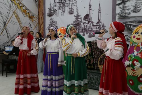 В Алексеевском для школьников провели праздник «Весна красна»