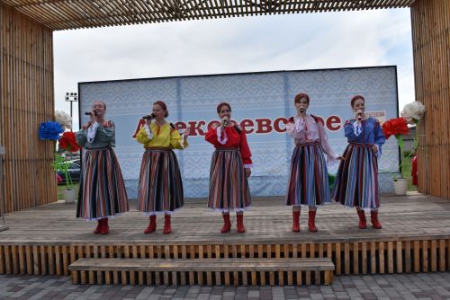 Фоторепортаж с празднования Дня России в Алексеевском