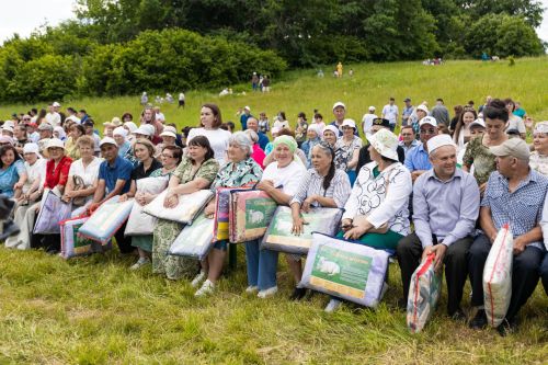 В Мокрых Курналях отметили День села