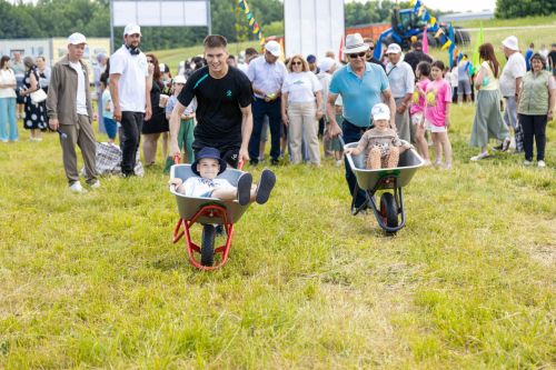 В Мокрых Курналях отметили День села