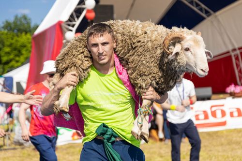 В Мокрых Курналях отметили День села